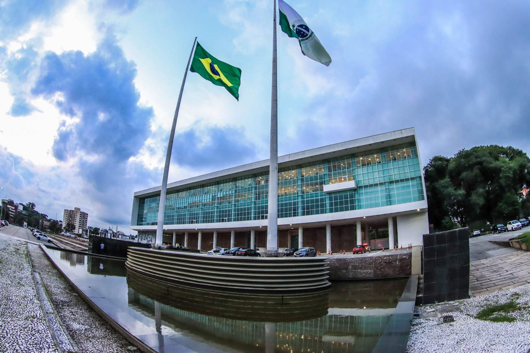 1ª pesquisa de 2026 traz poucas novidades na disputa pelo governo; veja os números