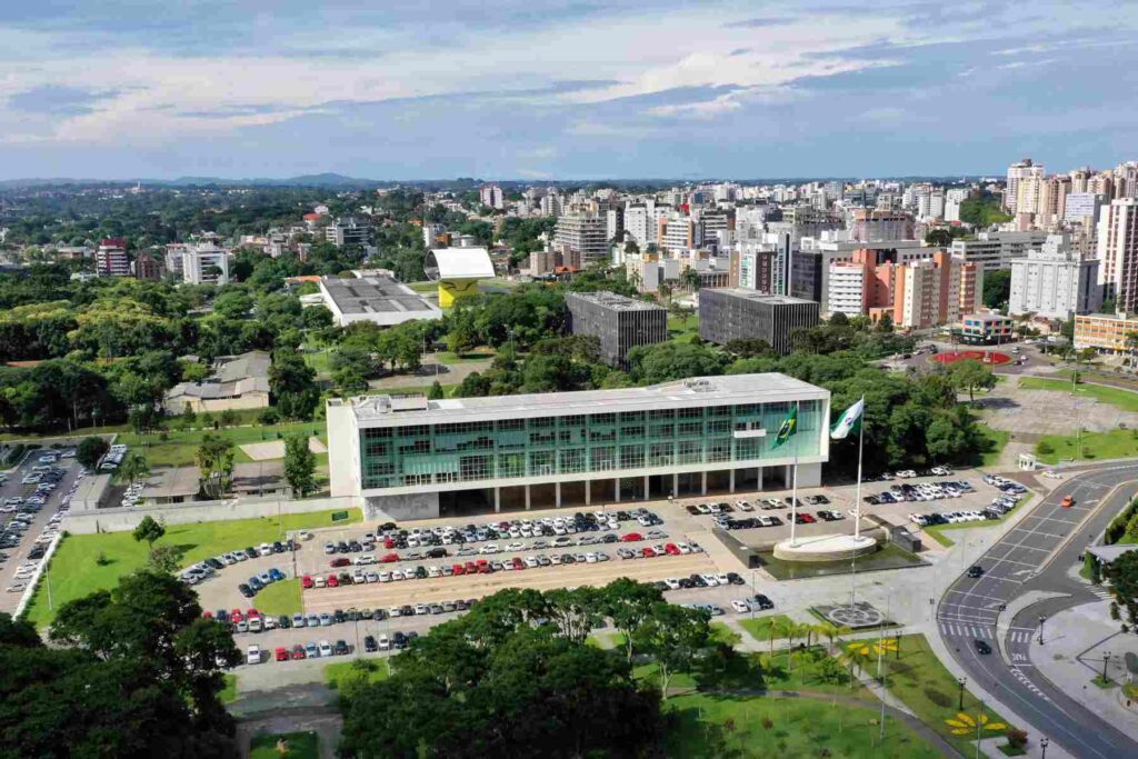 Vista aérea do Palácio Iguaçu, sede do Governo do Paraná