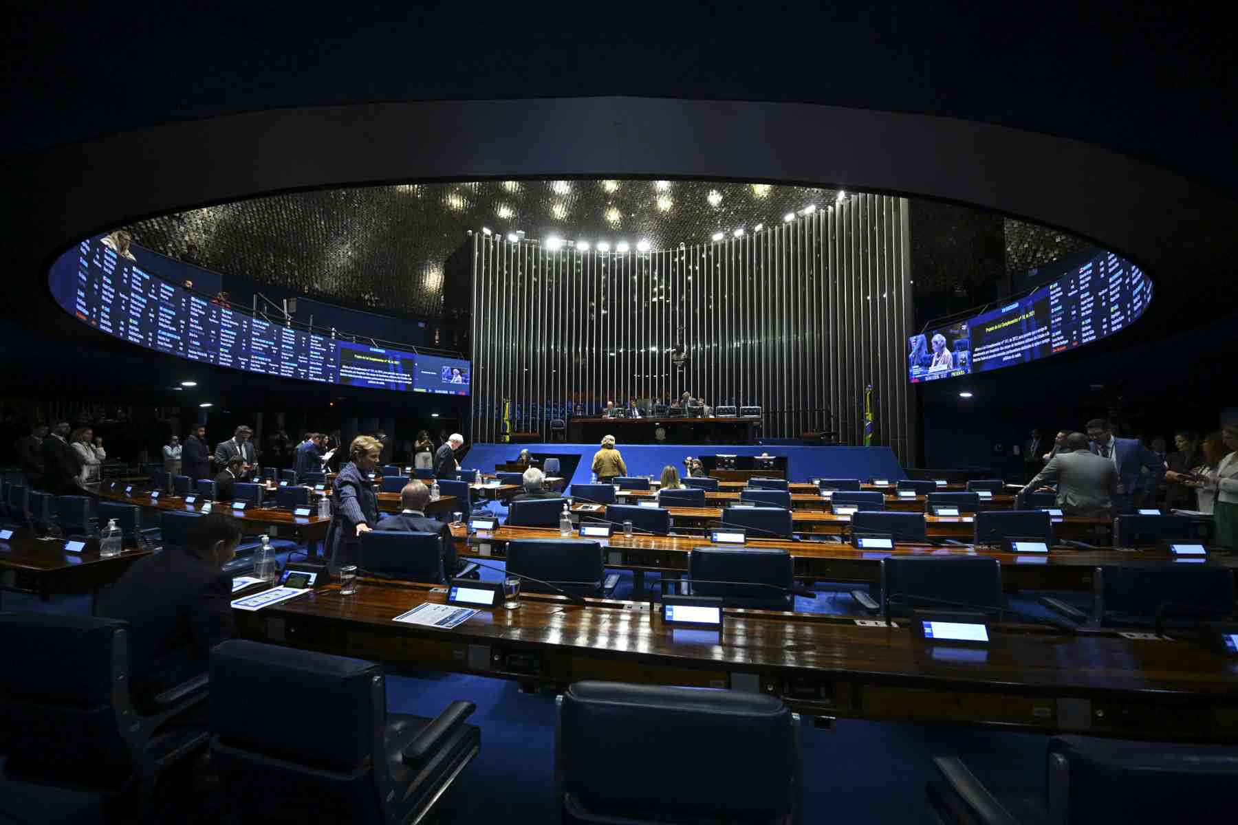 Pós-convenções, Paraná terá 9 candidatos ao Senado; veja quem está na disputa